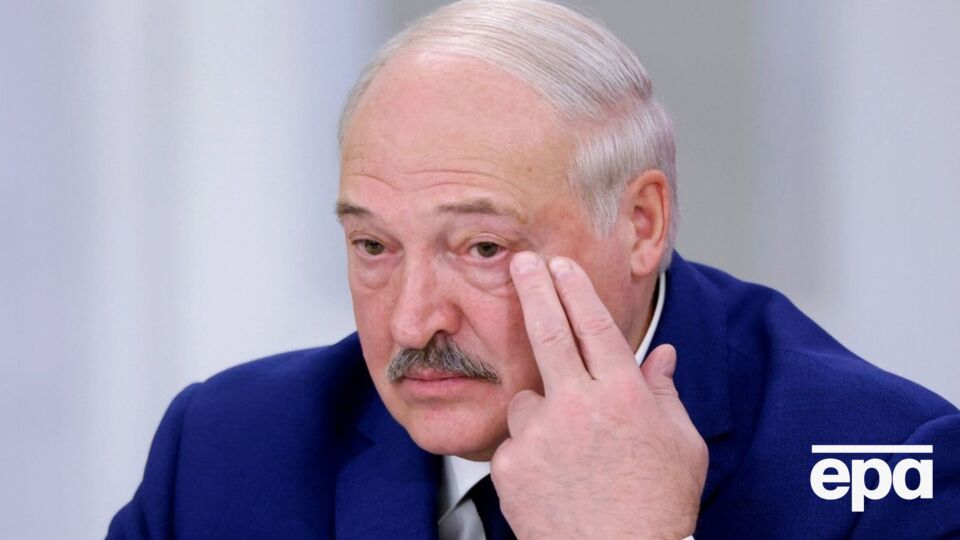 Лукашенко использовал "все доступные каналы связи" с Вашингтоном, написал Шустер