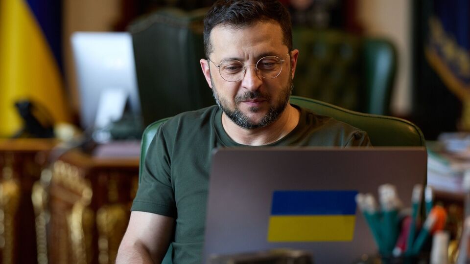 Президент вважає, що все залежить від "правильного тиску" на РФ