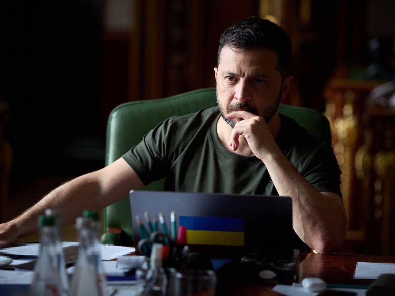 Зеленский: Ответ на украинский территориальный вопрос уже в Конституции Украины