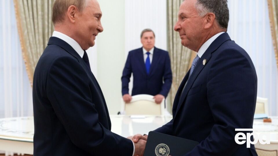 Источники СМИ сообщили, что Путин передал Виткоффу орден во время его последнего визита в Москву 6 августа