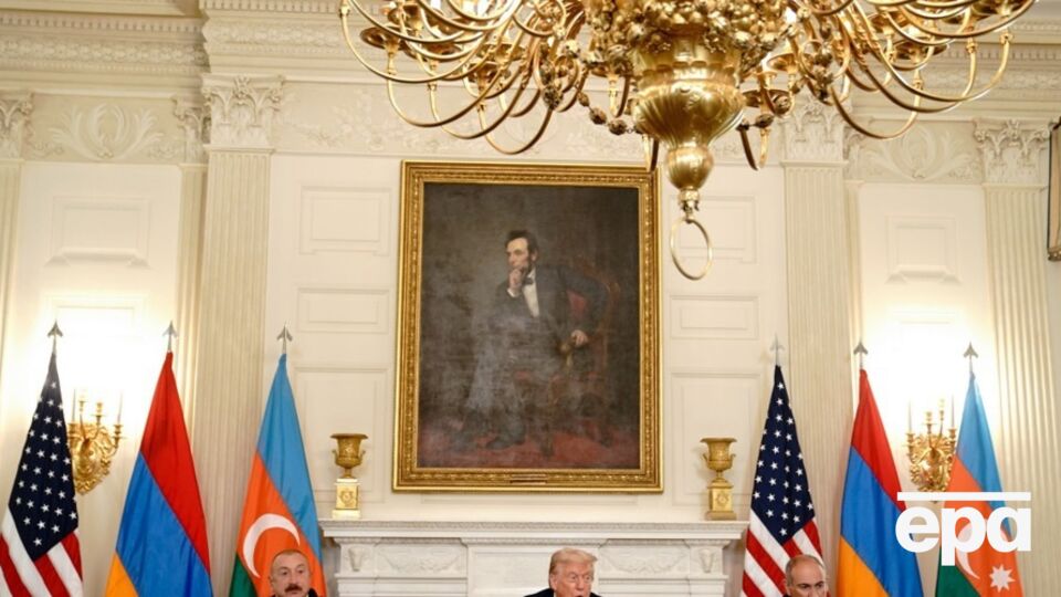 Трампа снова предложили выдвинуть на Нобелевскую премию мира