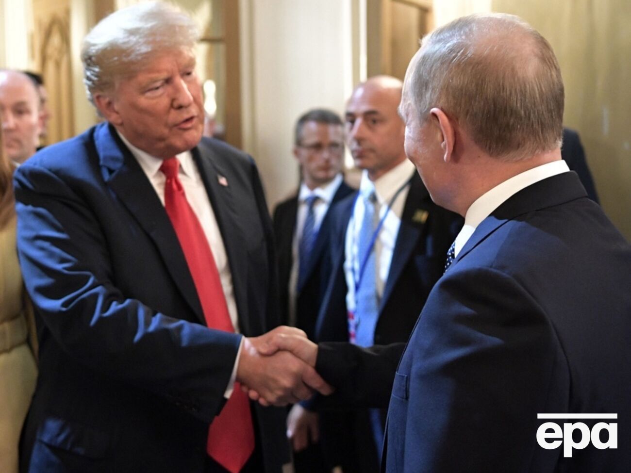 СМИ объяснило выбор места для встрели Трампа и Путина