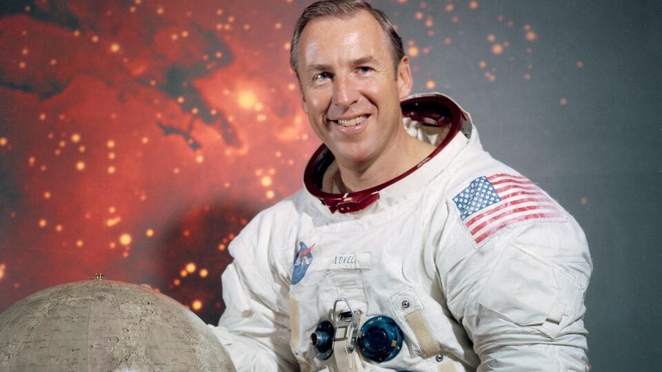 Ловелл умер в 97 лет