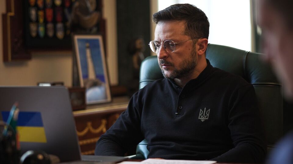 Зеленский считает, что нужны настоящее окончание войны и надежные основы безопасности