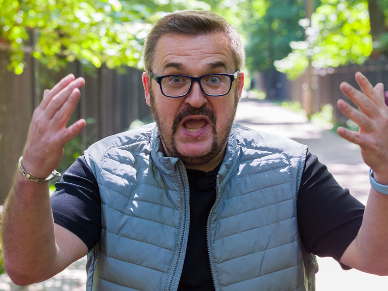 Пономарев родился в 1973 году в Хмельницком