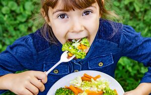Овочі мають бути частиною раціону школярів