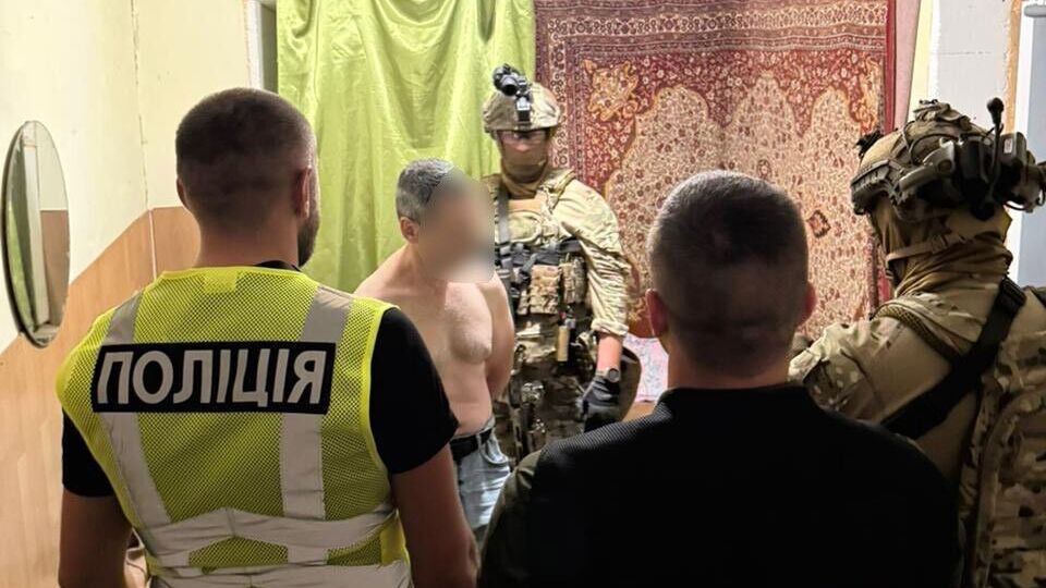 Подозреваемым в убийстве оказался местный житель, который сознательно пошел на преступление, пишут источники СМИ