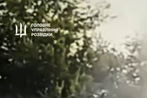 Украинские разведчики направили в российское судно боеголовку, отмечает ГУР