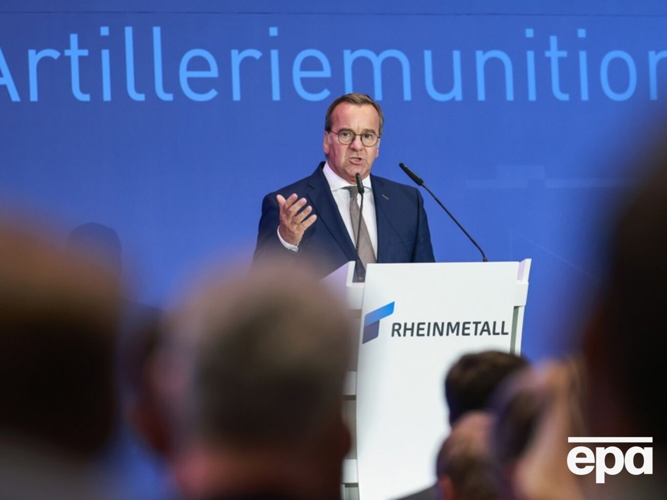 Писториус заявил, что у ЕС нет никаких полномочий или компетенций в вопросе размещения войск