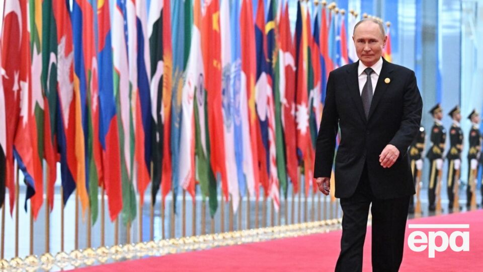 Путин принял участие в саммите ШОС в Китае