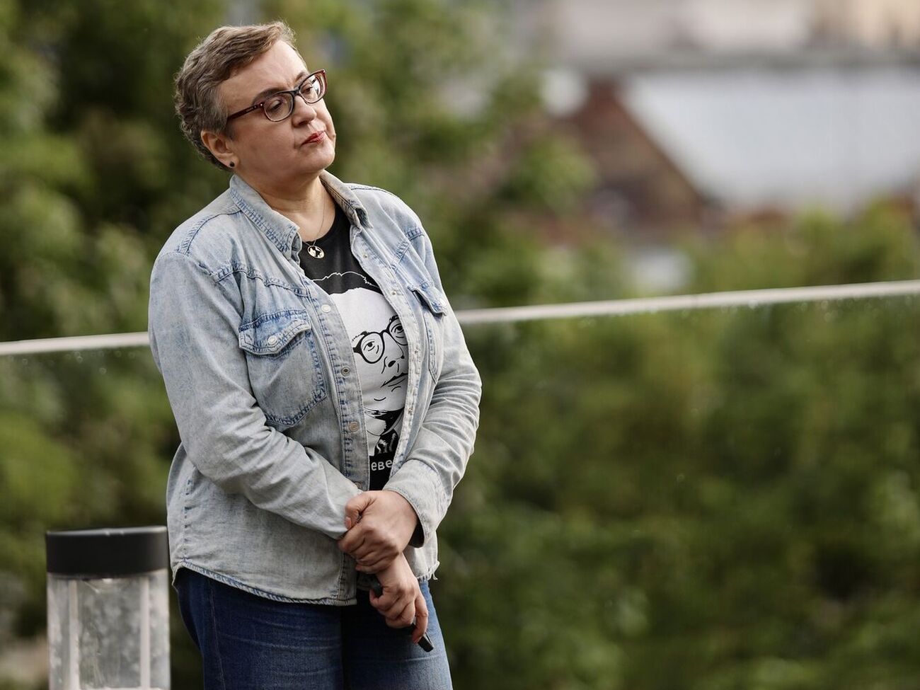 Стояла на пірсі, і з мене раптом мало не вголос вирвалося: "А що, мразі, з'їли?! Хрін вам, а не Одесу!"