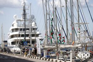 Часть лодок из Global Sumud Flotilla наконец-то отплыла из Барселоны, переждав шторм