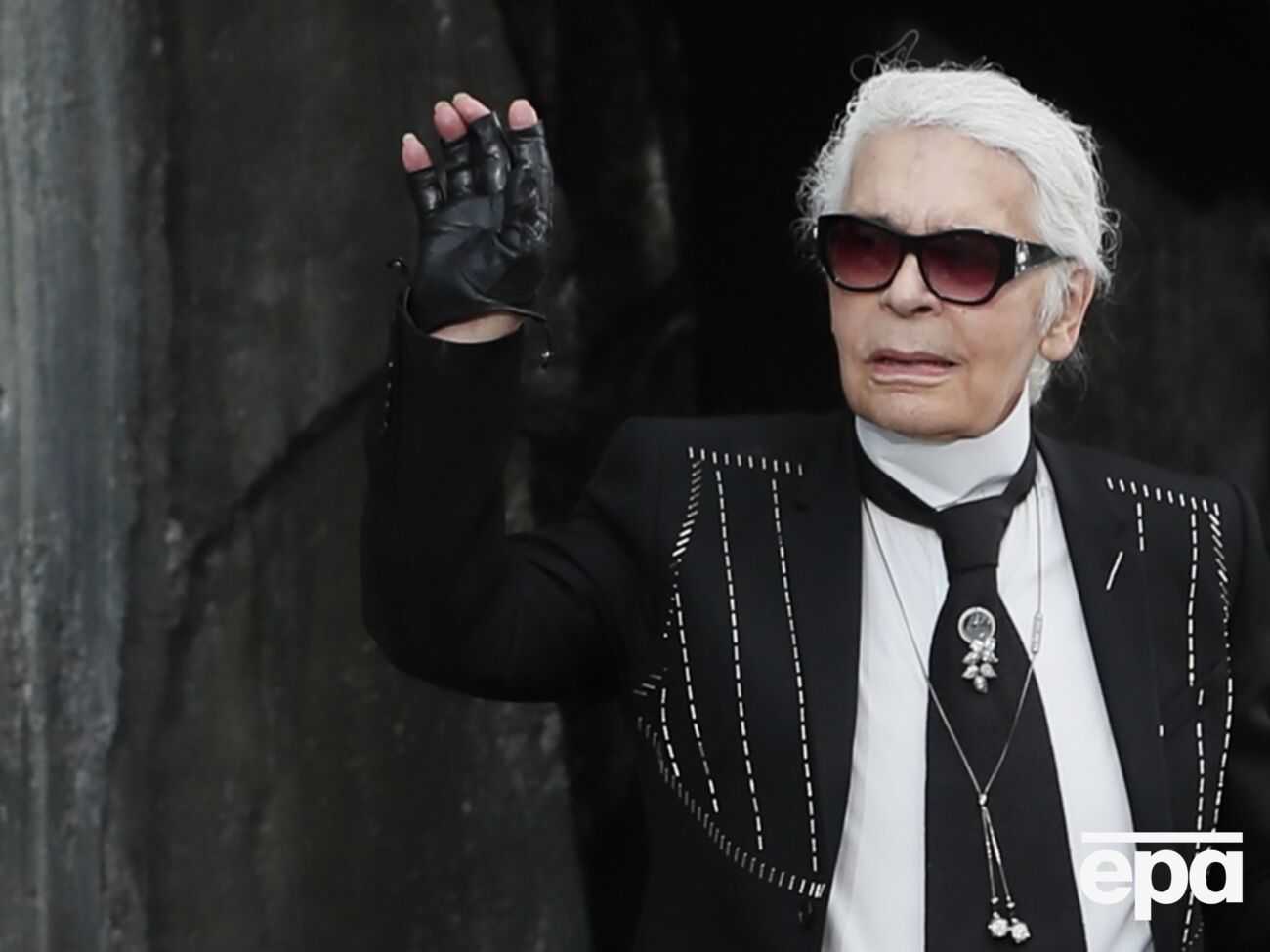 Лагерфельд радив не жити минулим