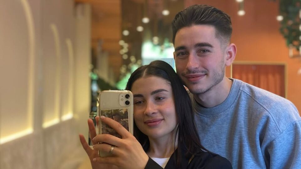 В начале сентября Сасанчины сообщили, что их отношения завершились