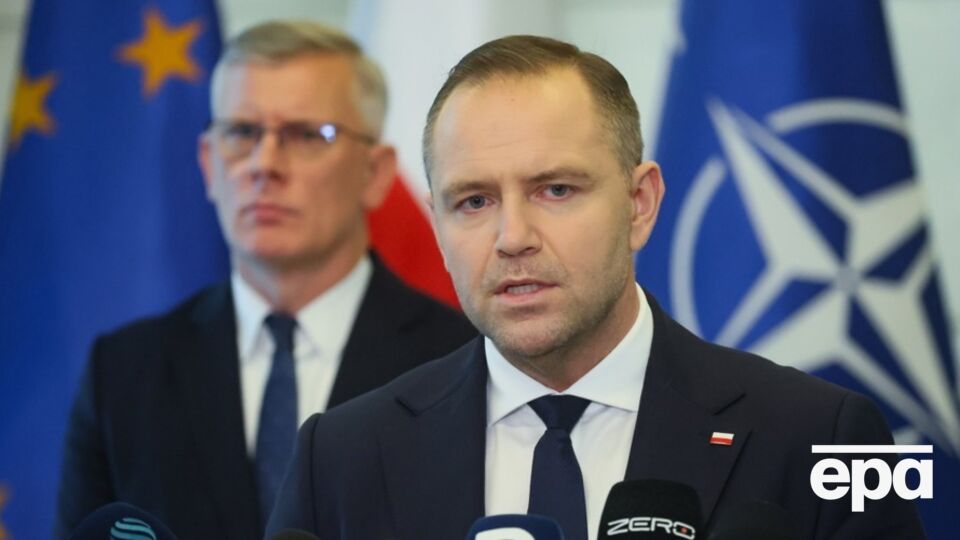 По словам Навроцкого, обсуждали возможность применения ст. 4 НАТО