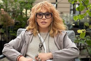 Пугачева: Все знают, что я против войны. Все знают, что очень пострадала наша страна. Во вторую, правда, очередь. Украину мне жалко