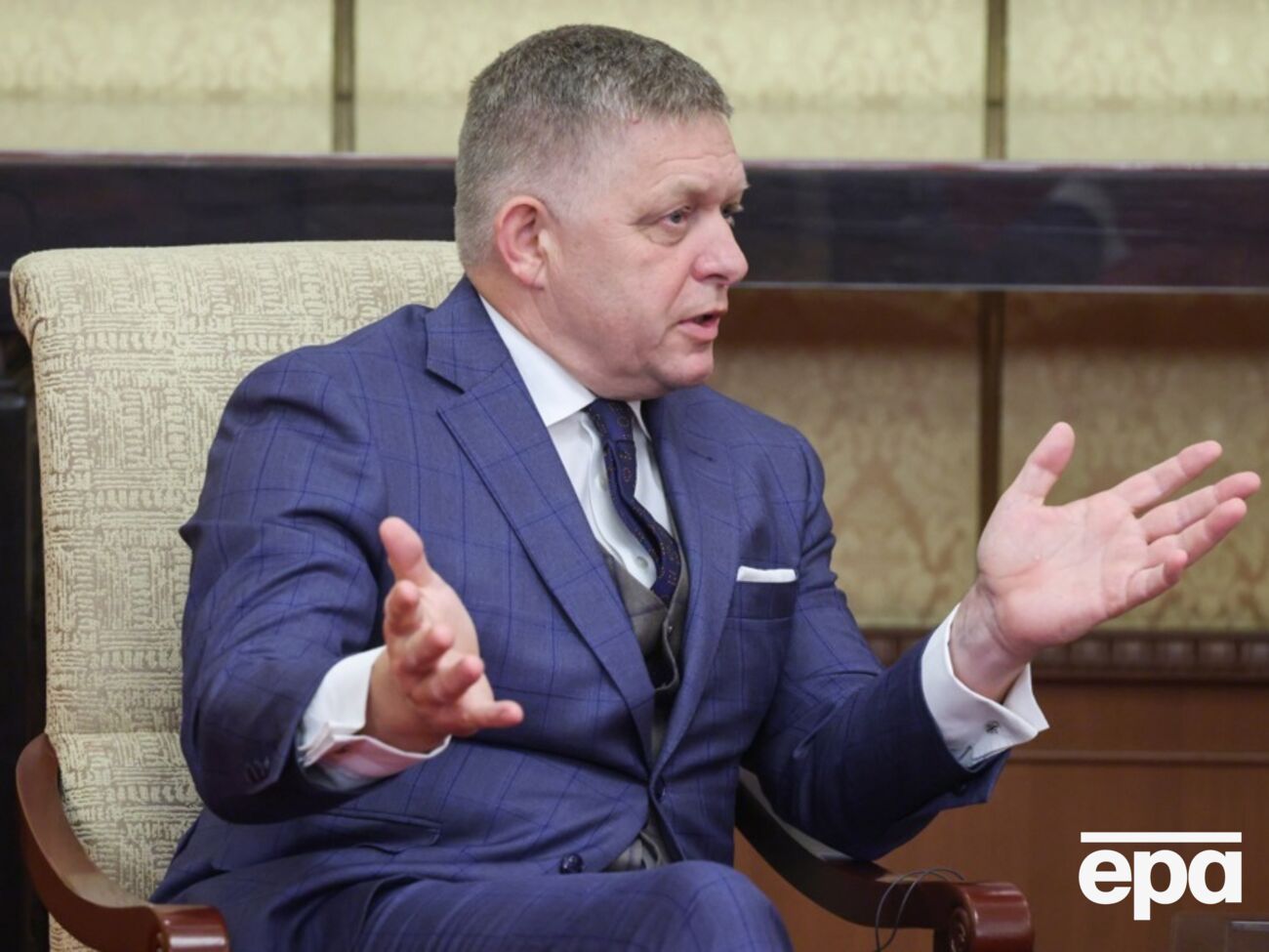 На думку Фіцо, треба з'ясувати, навмисно чи випадково дрони залетіли в Польщу