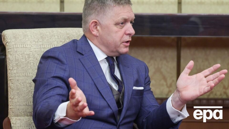 По мнению Фицо, нужно выяснить, намеренно или случайно дроны залетели в Польшу