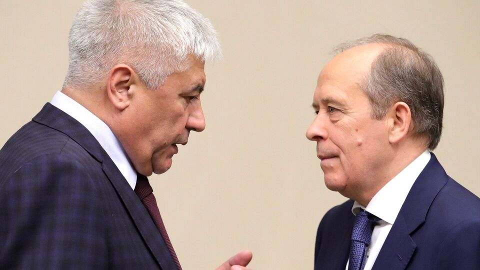 Бортникова и Колокольцева подозревают в причастности к силовому разгону протестующих участников Революции достоинства