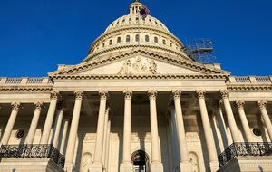 После принятия Палатой представителей законопроект об оборонном бюджете должен рассмотреть Сенат