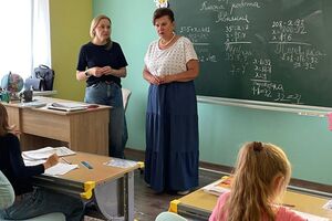Романенко: Учителя – это, я считаю, люди, которым мы вручаем наше будущее