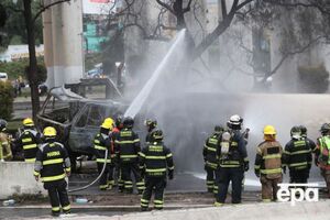 Взрыв вызвал ударную волну, повредившую несколько десятков автомобилей