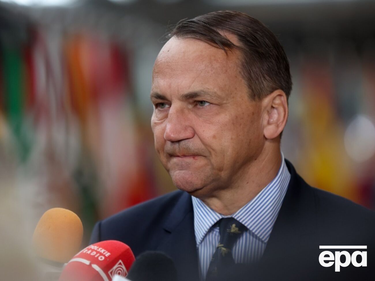 Сікорський заперечив Трампу, який припустив, що російські дрони могли помилково залетіти в Польщу