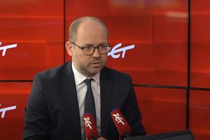 Пшидач уточнил количество дронов РФ, вторгшихся в Польшу