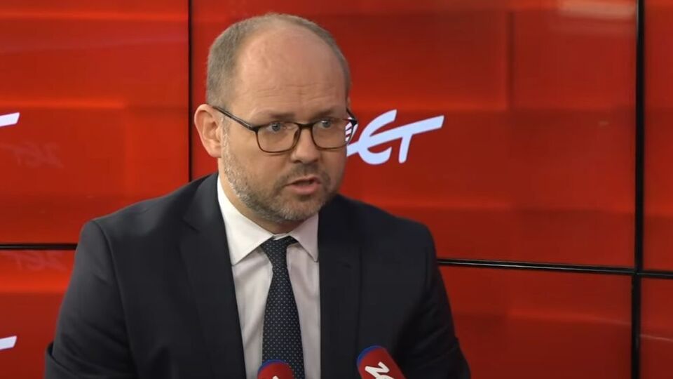 Пшидач уточнил количество дронов РФ, вторгшихся в Польшу