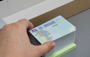 Кандидат у водії має необмежену кількість спроб для складання теоретичного іспиту, наступна спроба можлива не раніше ніж за 10 календарних днів