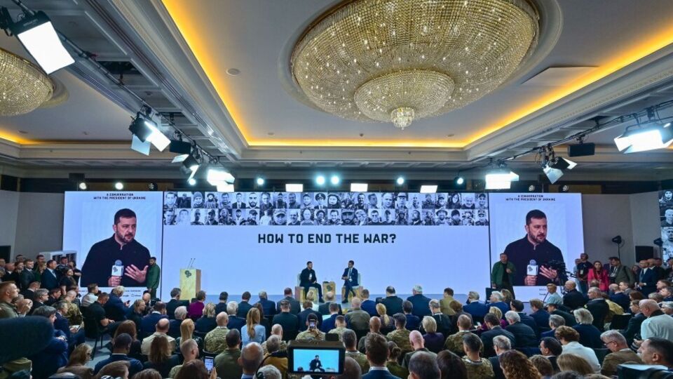Ставка России на веру Путина, что он купит все и всех, не должна сработать, отметил Зеленский