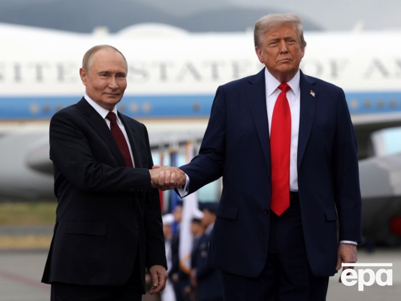 Последний раз Трамп и Путин виделись на Аляске в июле