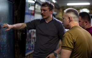 Сырский провел встречу с командирами одного из армейских корпусов в Донецкой области