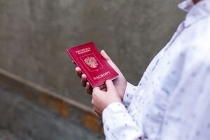 Росіянам зроблять ускладнять видавання віз