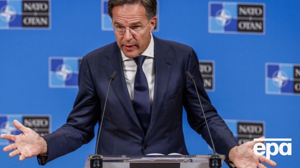 По словам Рютте, проблема состоит в том, что для восточного фланга существует прямая угроза