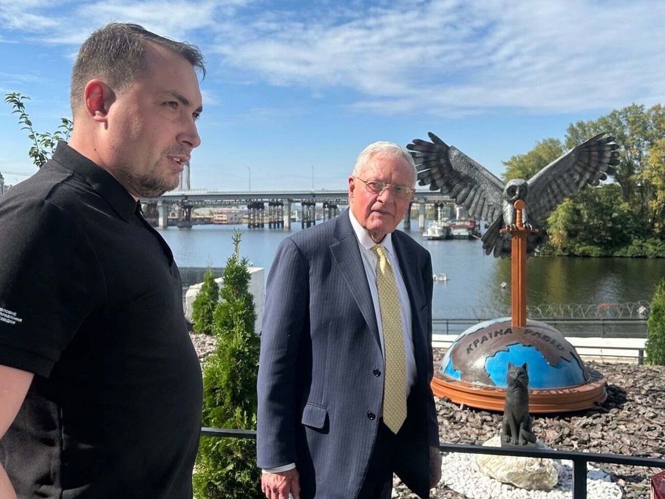 За словами Келлога, коли він приїздить до України, країна-агресор Росія припиняє удари по мирному населенню