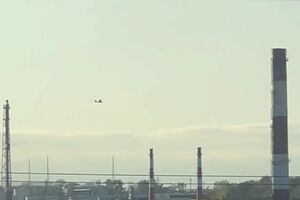 Атака повредила отдельную вакуумную колонну первичной переработки нефти на НПЗ