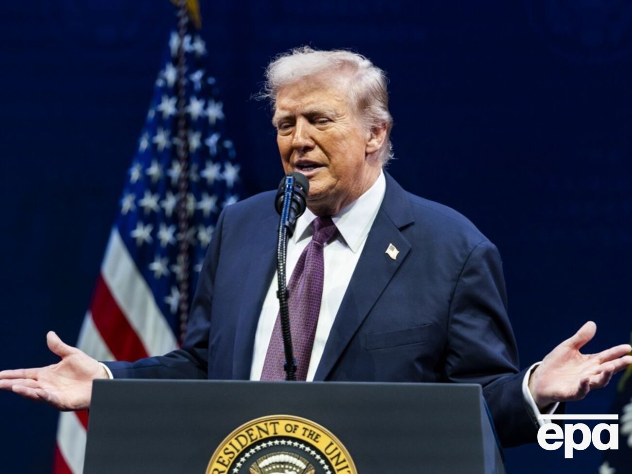 Трамп відтерміновує запровадження санкцій проти Росії