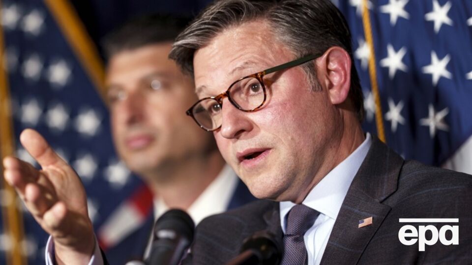 Конгрес США не буде ухвалювати санкції проти РФ без погодження із Трампом, зазначив Майк Джонсон