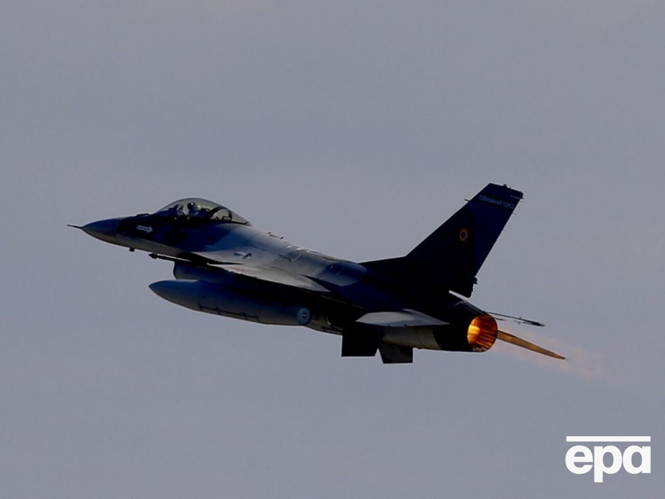 Самолеты были близки к сбиванию дрона, но в какой-то момент он вернулся в Украину, пояснили в минобороны Румынии