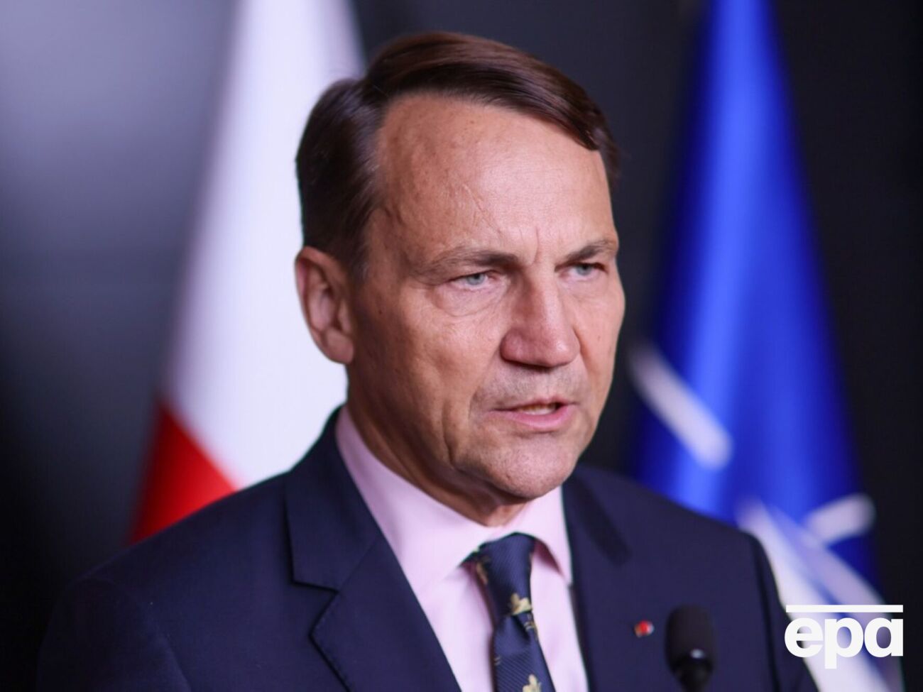 Сикрорский предположил, что технически НАТО и ЕС способны сбивать российские цели над Украиной