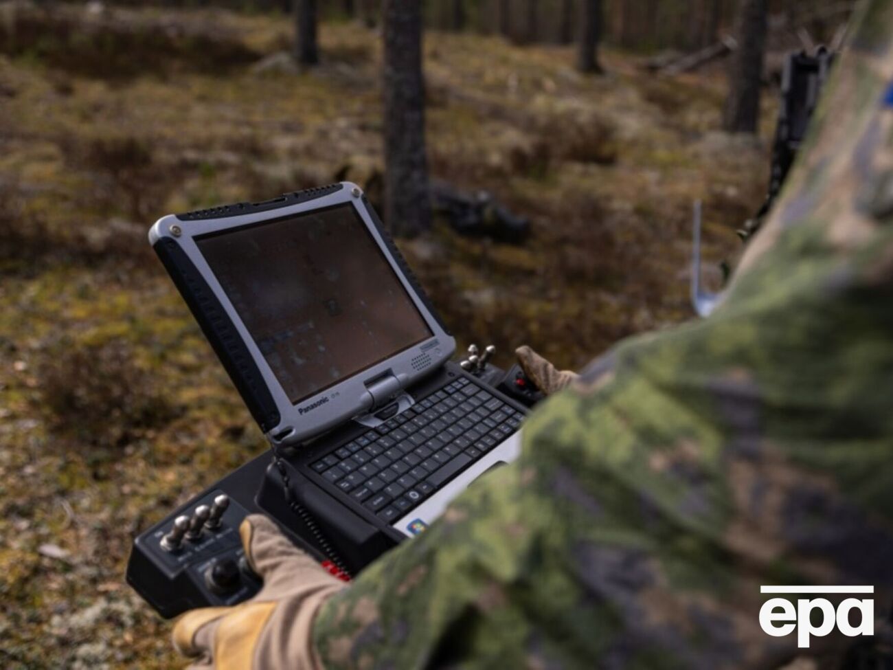 Для "стены дронов" понадобится 100–200 устройств, способных одновременно отслеживать десятки или сотни беспилотников