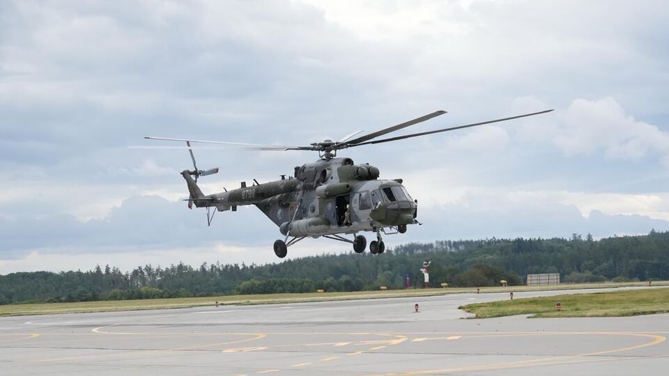 Чехия направила на помощь Польше три вертолета Ми-171Ш, рассказали в чешском минобороны