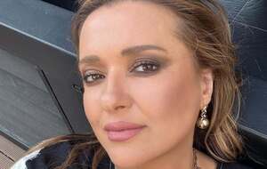 Могилевська показала перевтілення завдяки макіяжу