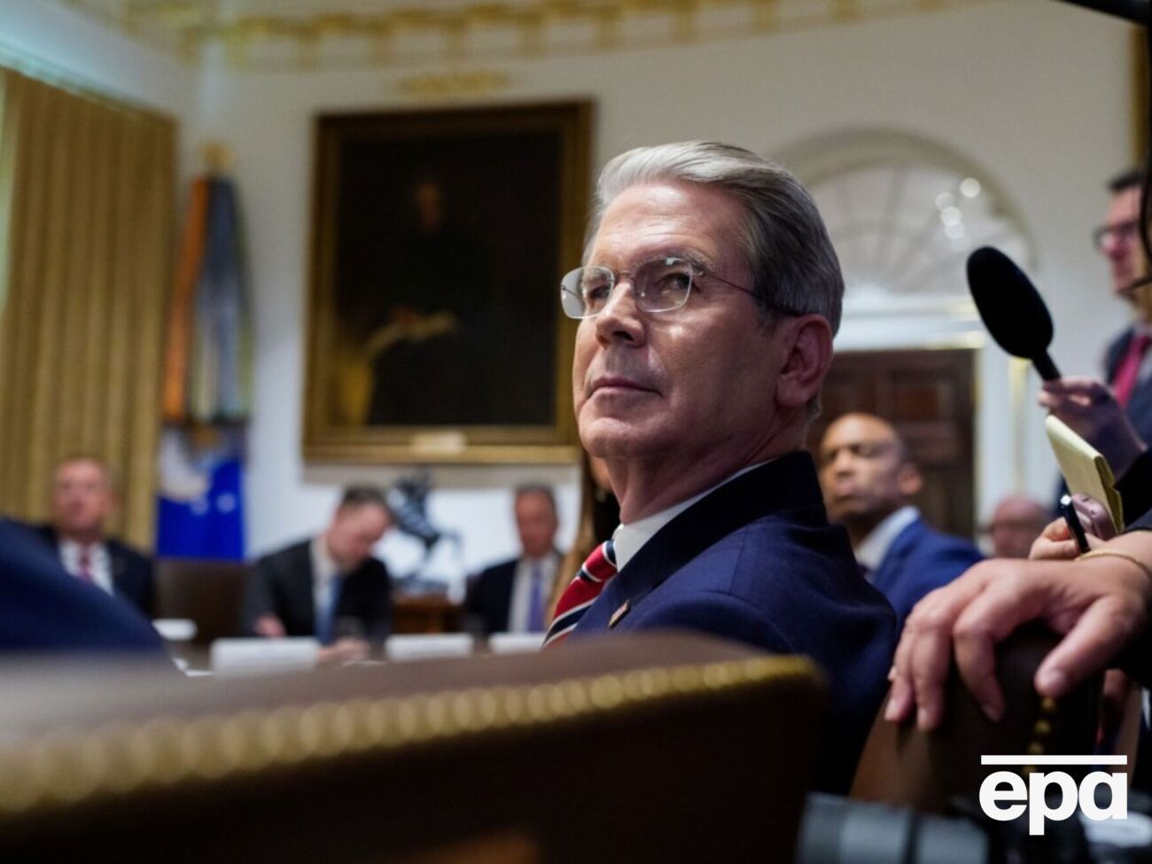 Бессент не уточнил, какие именно требования Пекина он считает агрессивными