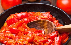 На 1 кг солодкого перцю знадобиться 1,5 кг помідорів