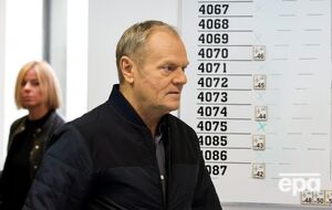 В результате инцидента с БПЛА задержали двух граждан Беларуси, рассказал Туск