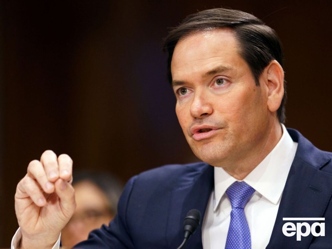 По словам Рубио, Трамп хочет, чтобы Европа также вводила жесткие ограничения по отношению к РФ, к которым призывает Америку