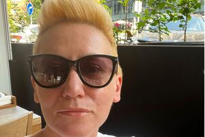 "Эпилог. Все будет хорошо". И в этом убийственном издевательском сарказме эпилога – тоже Жолдак