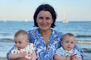 Глинская родила двойню